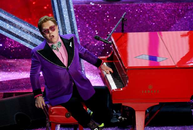 This image has an empty alt attribute; its file name is elton-dzon.jpg