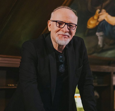 Денес роденден прославува еден од највпечатливите вокали на нашата музичка сцена – Ѓоко Ѓорчев