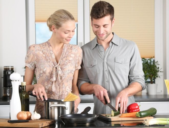 ПСИХОЛОГ ТВРДИ ДЕКА 2 РАБОТИ ТРЕБА ДА СЕ ПРЕМОЛЧАТ ВО БРАКОТ: Таквите коментари не се корисни